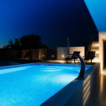 Lena Luxury Ii דירה *